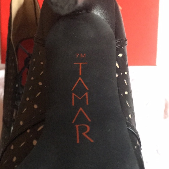 Tamar Collection. Black Stiletto - Picture 7 of 7